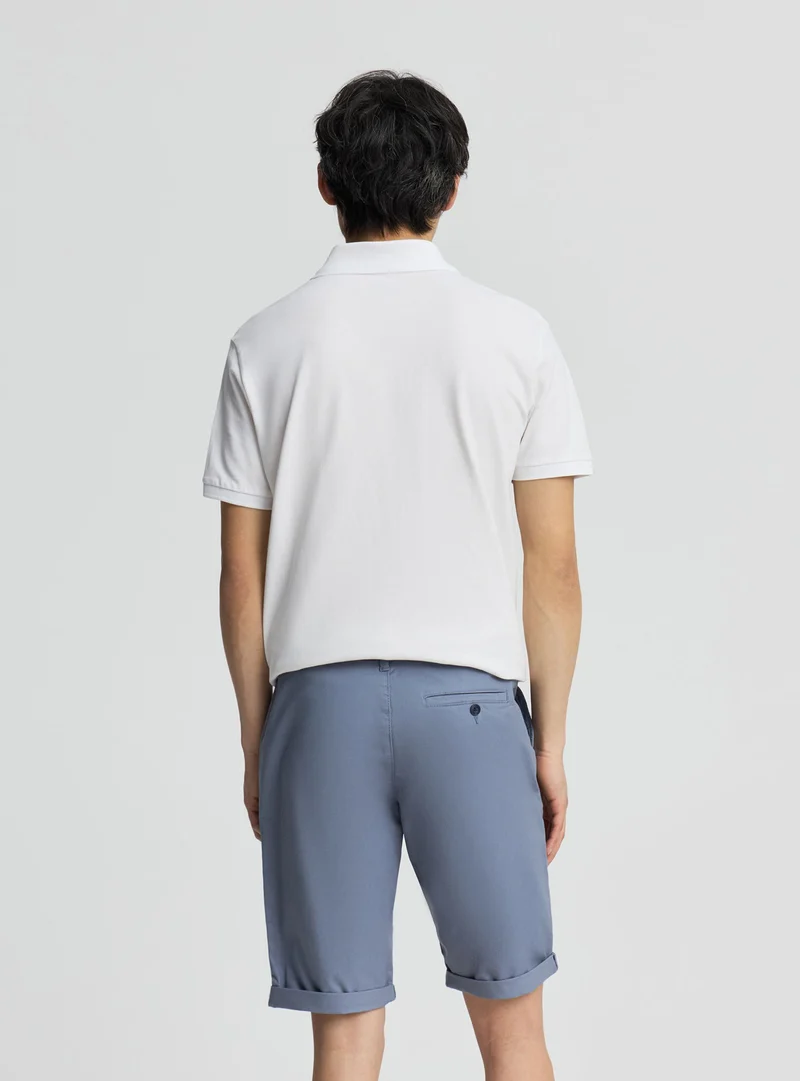 Pantaloncini chino con risvolto