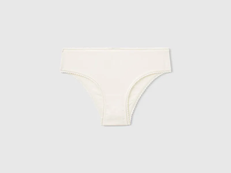Slip in Modal stretch