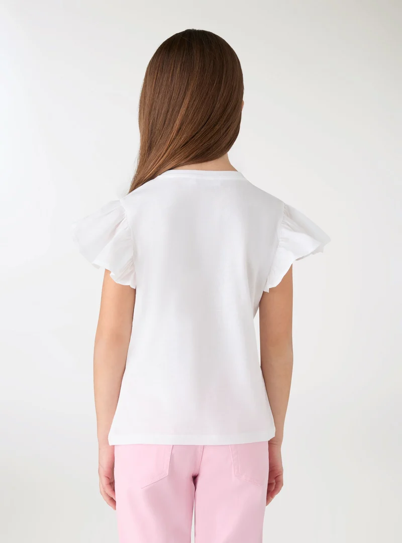 T-shirt maniche a balze e scritta glitter