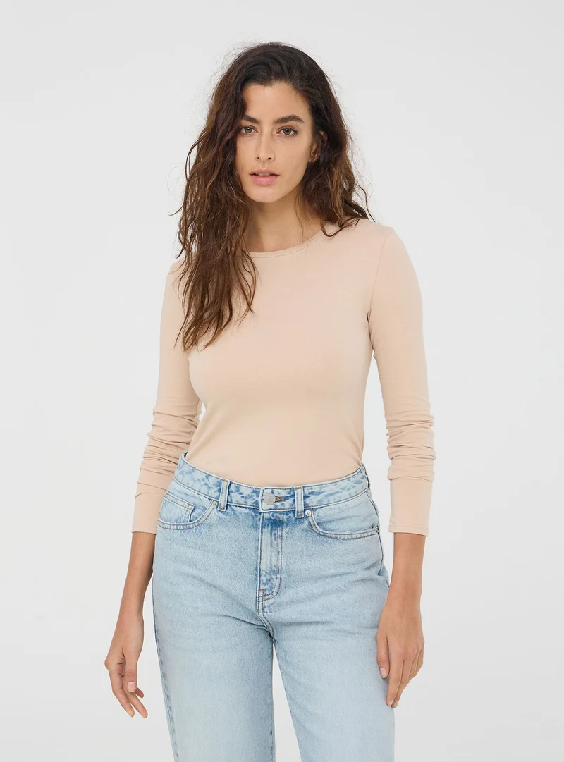 T-shirt basic maniche lunghe