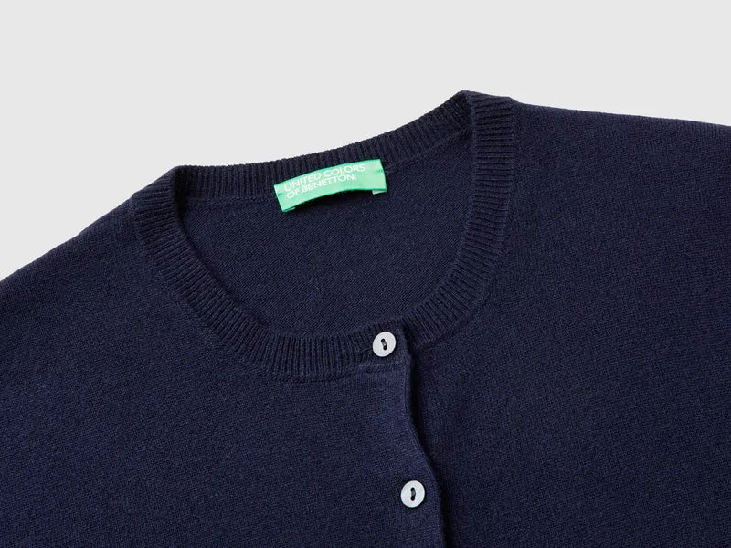 Cardigan girocollo blu scuro in pura lana Merino