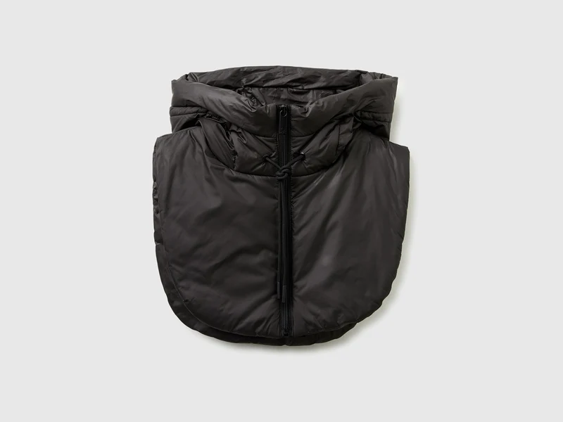 Balaclava nero in nylon imbottito