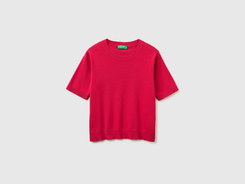 Maglia rosso fragola a manica corta