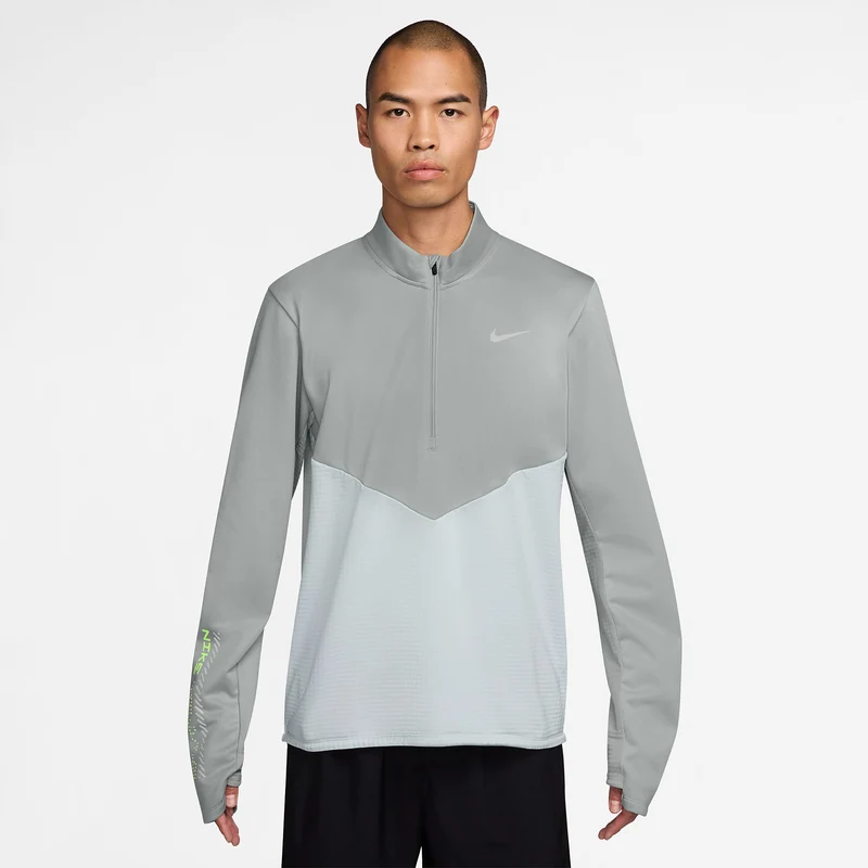 Top Nike Dri-Fit Winterized 1/2 Zip