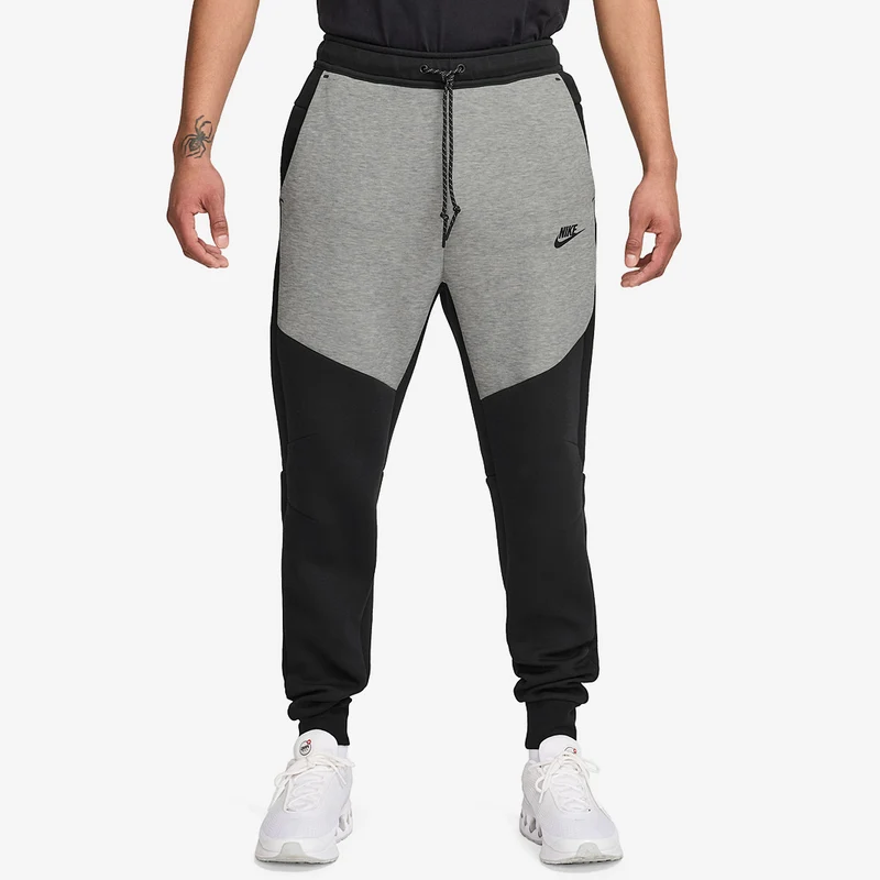 Nike Pantaloni jogger in fleece – Uomo Tech