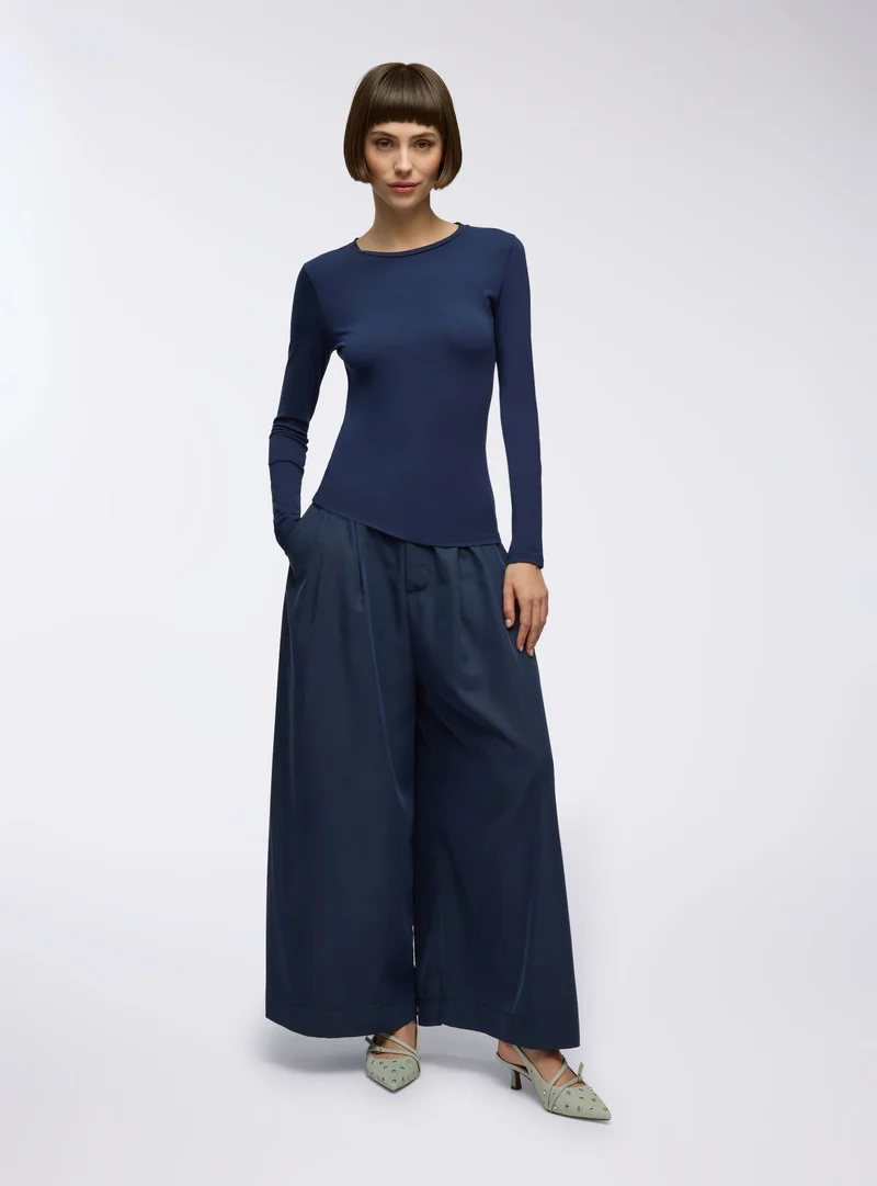 T-shirt basic maniche lunghe