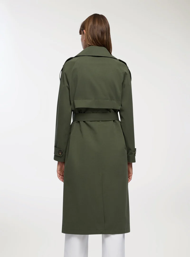 Trench lungo con cintura