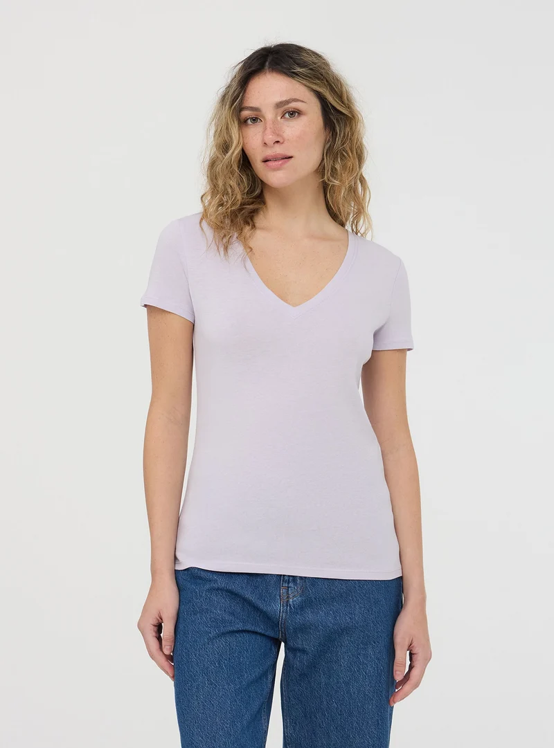T-shirt scollo a v tinta unita