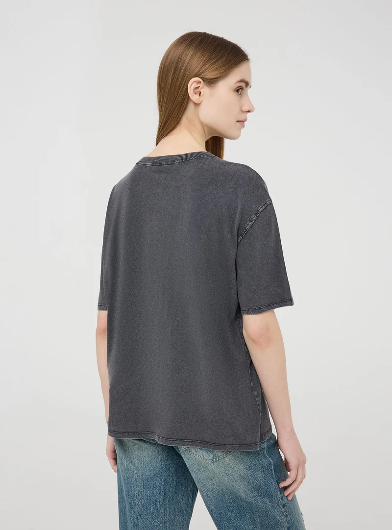 T-shirt oversize garment dyed
