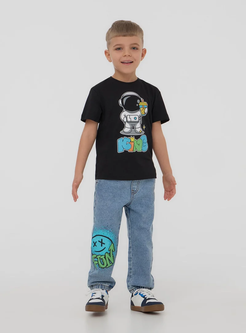 T-shirt con stampa astronauta