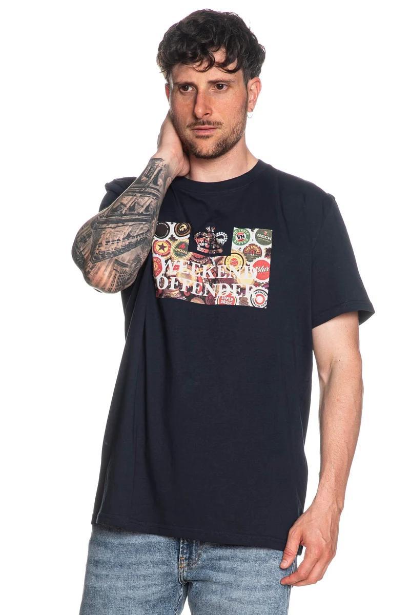T Shirt Weekend Offender Caps Da Uomo Nera