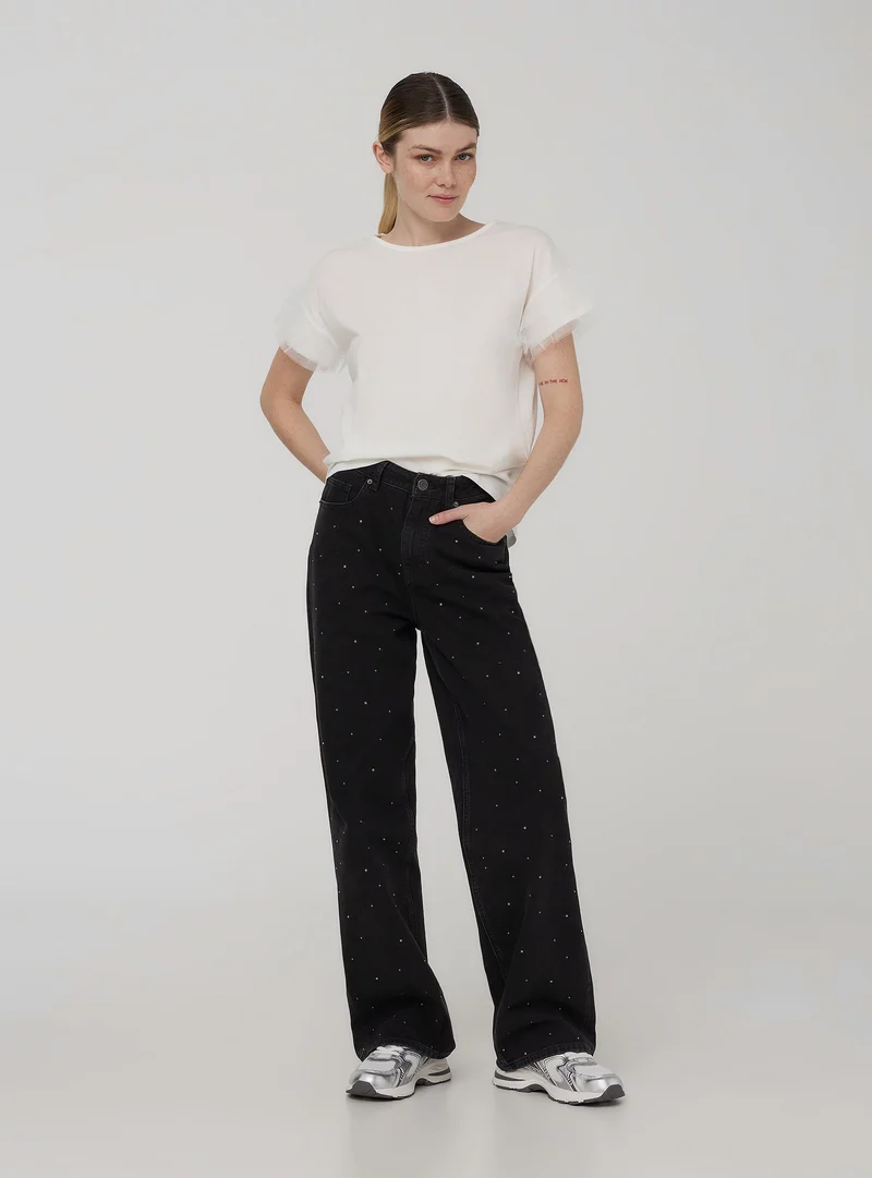 T-shirt con maniche a balze in tulle