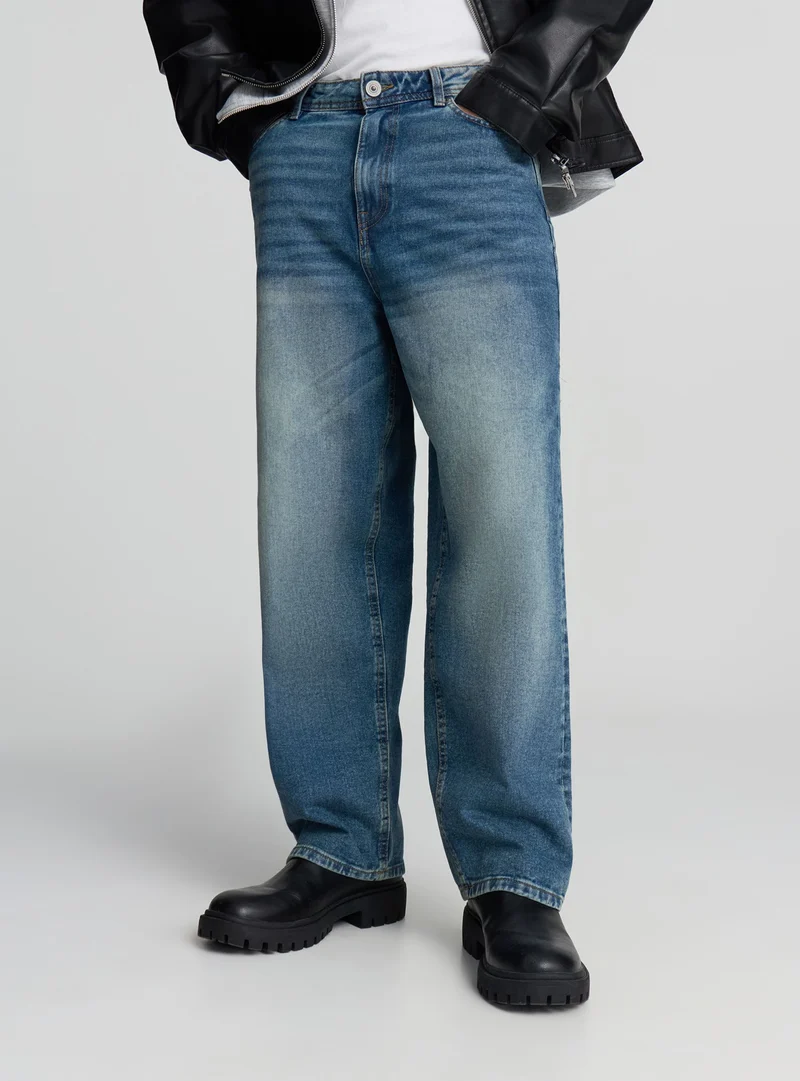Jeans super-baggy cinque tasche