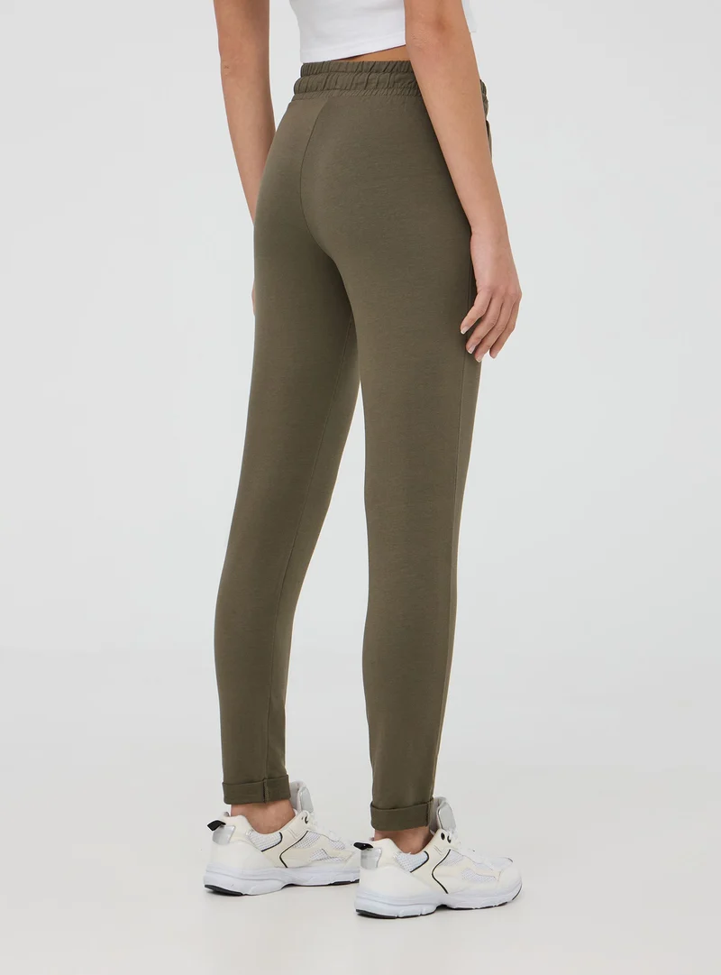 Pantaloni tuta leggeri skinny con coulisse