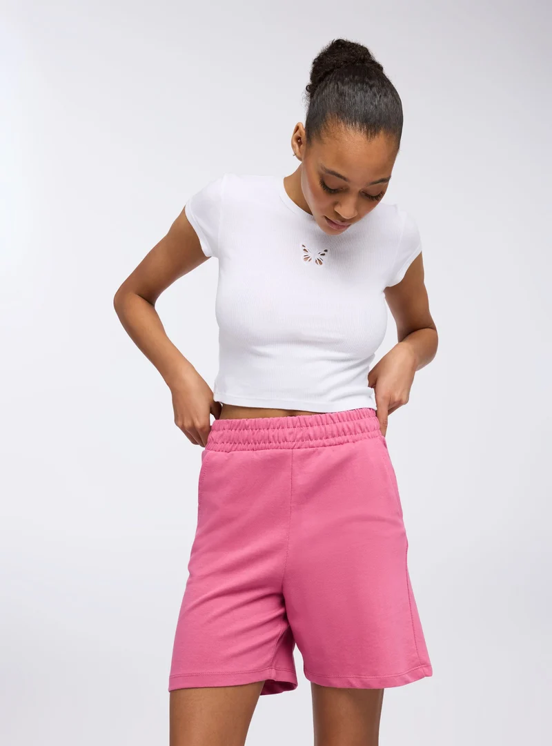 Pantaloncini leggeri con elastico in vita