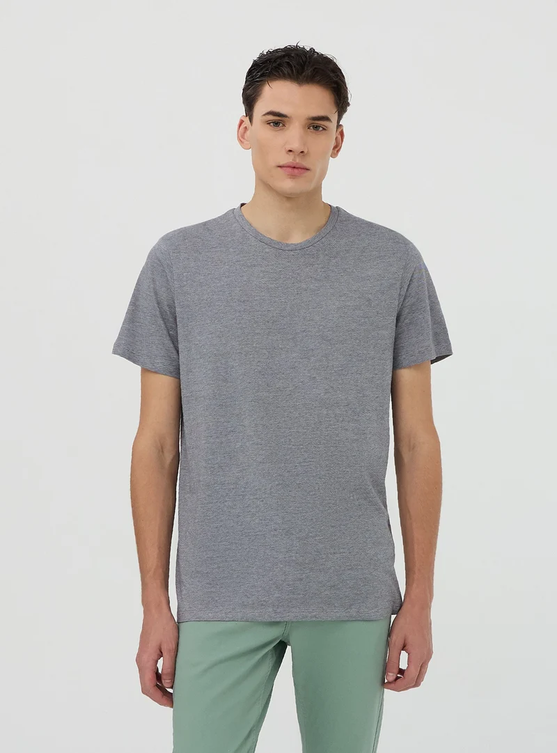T-shirt a micro righe