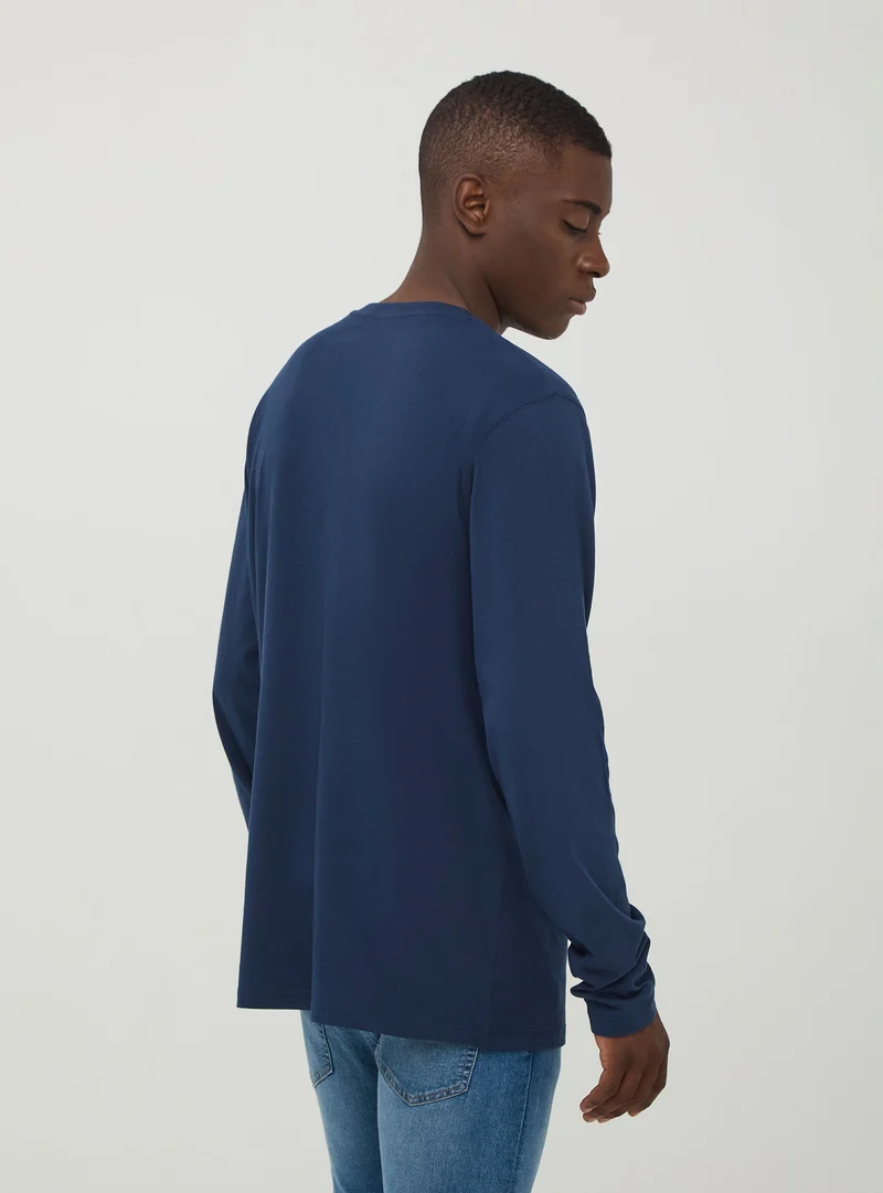 Maglia basic in cotone a tinta unita