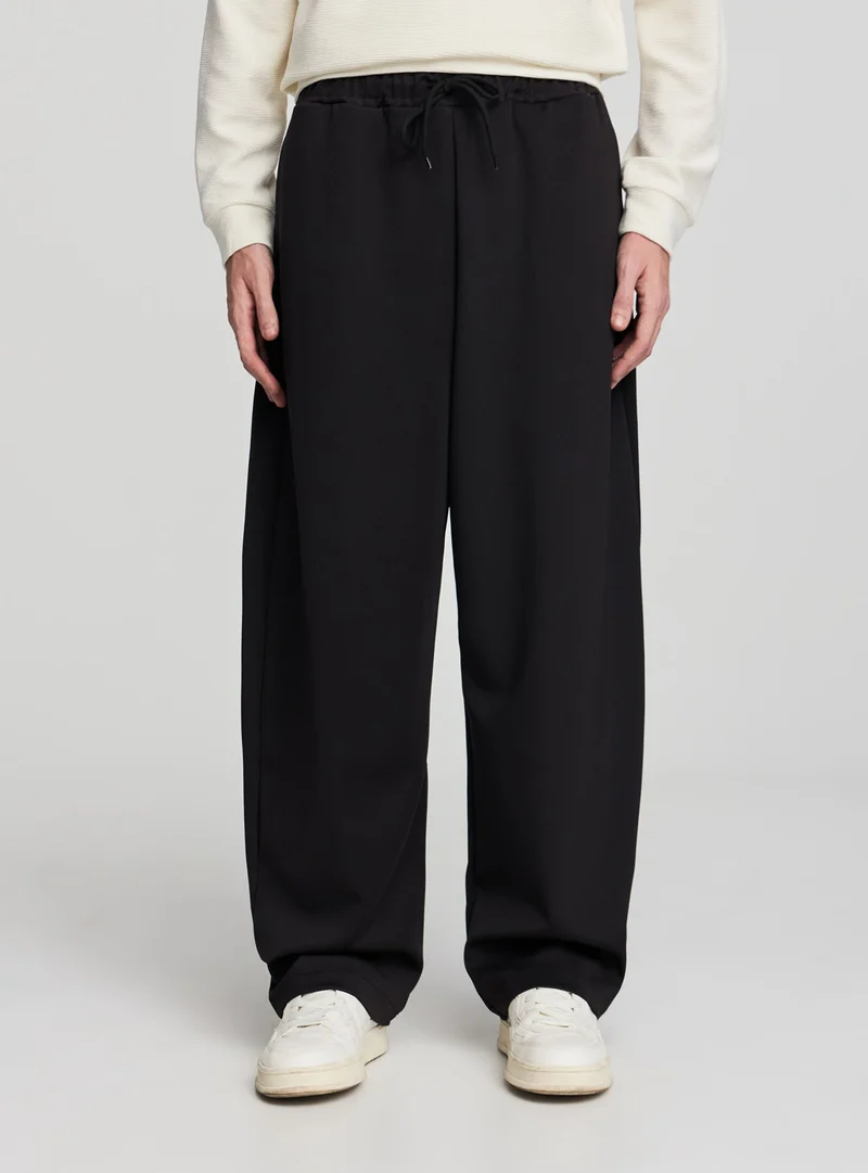 Pantaloni tuta balloon fit