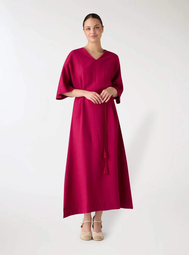 Vestito con cintura corda e scollo a V
