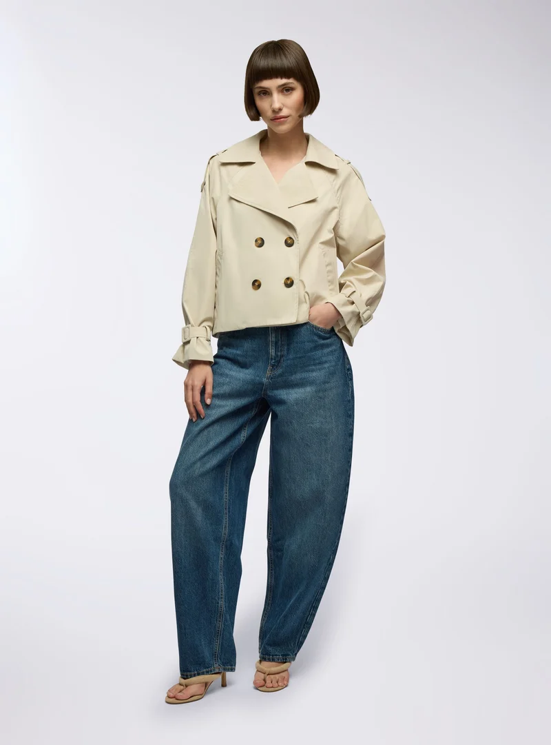 Trench corto