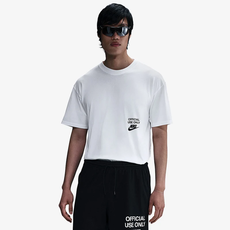 Nike T
