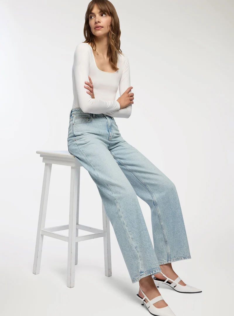 Jeans wide leg chiari con strass