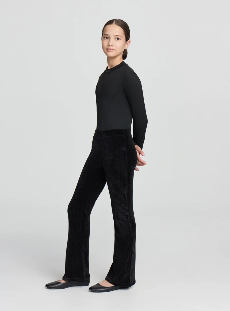 Leggings a coste a zampa in tessuto caldo