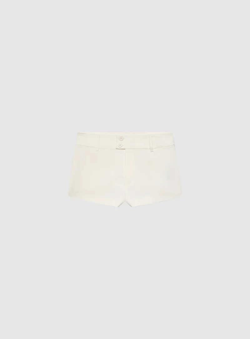 Shorts hot pants a tinta unita con doppio bottone