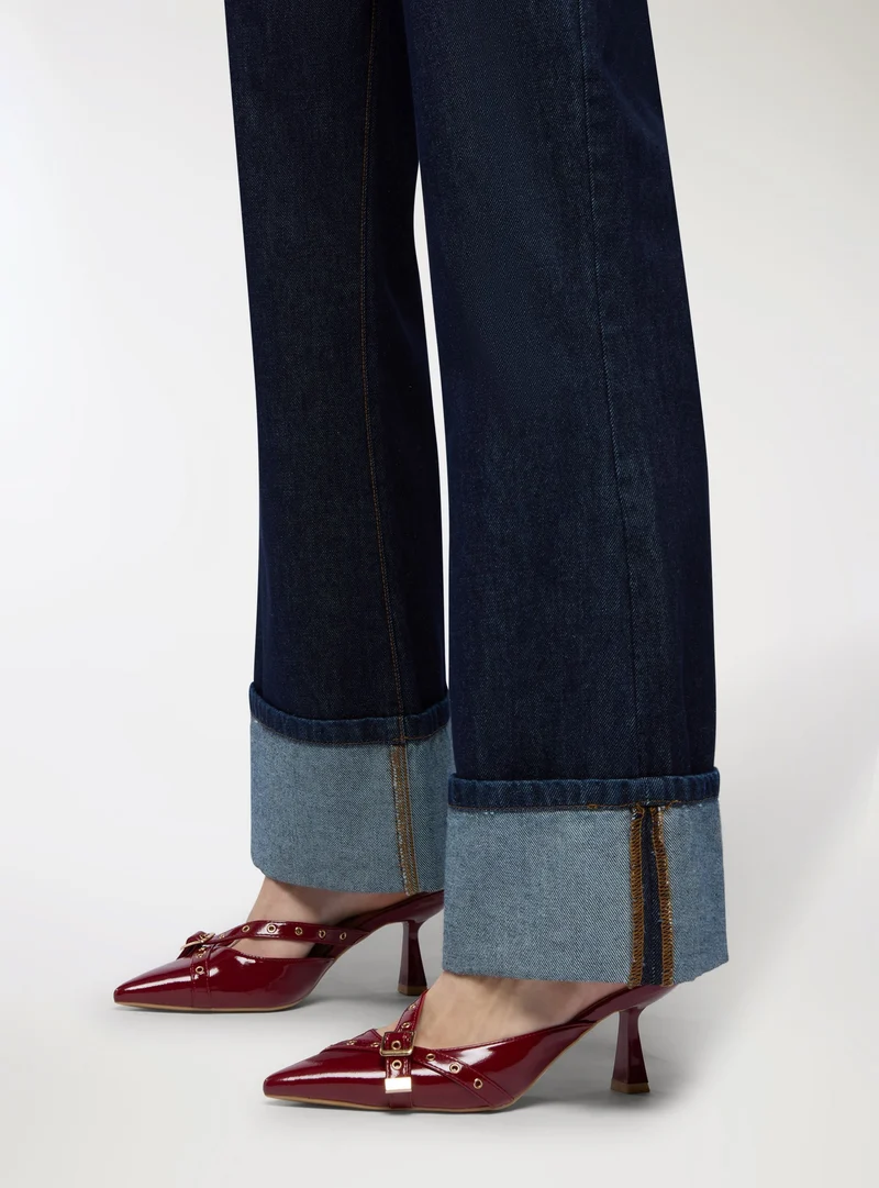 Jeans wide leg con risvolto