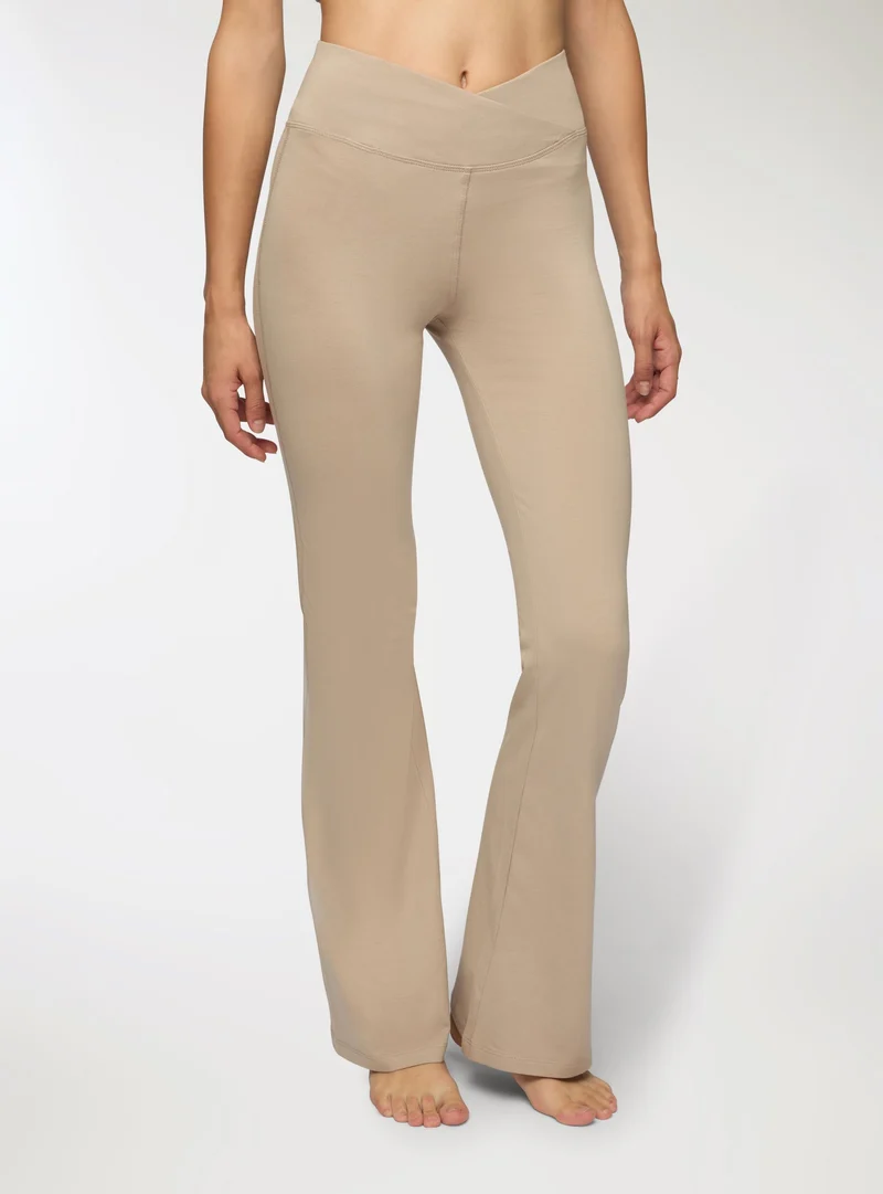 Leggings sportivi a zampa