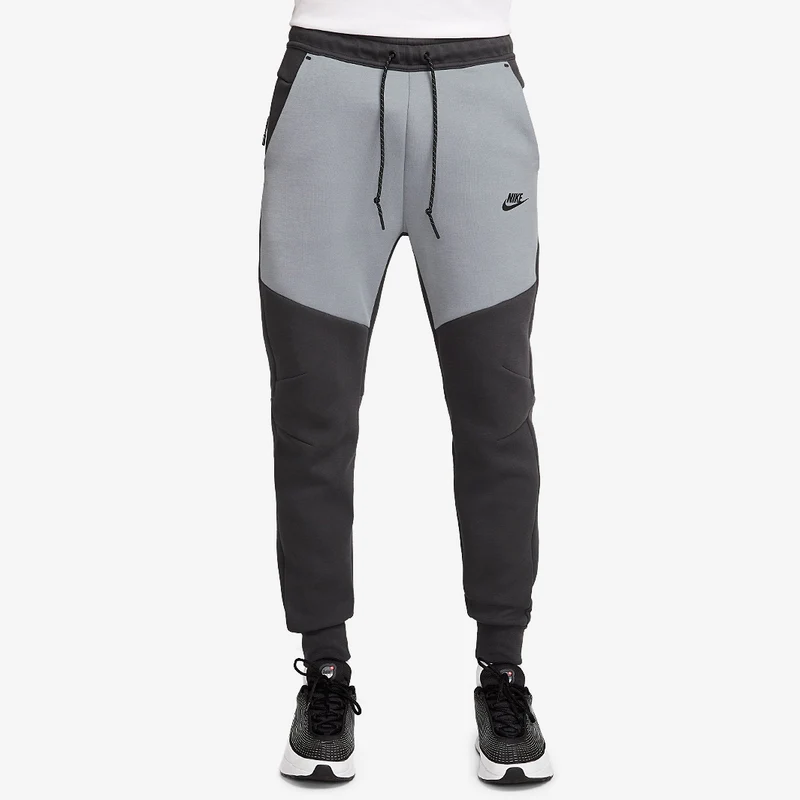 Nike Pantaloni jogger in fleece – Uomo Tech