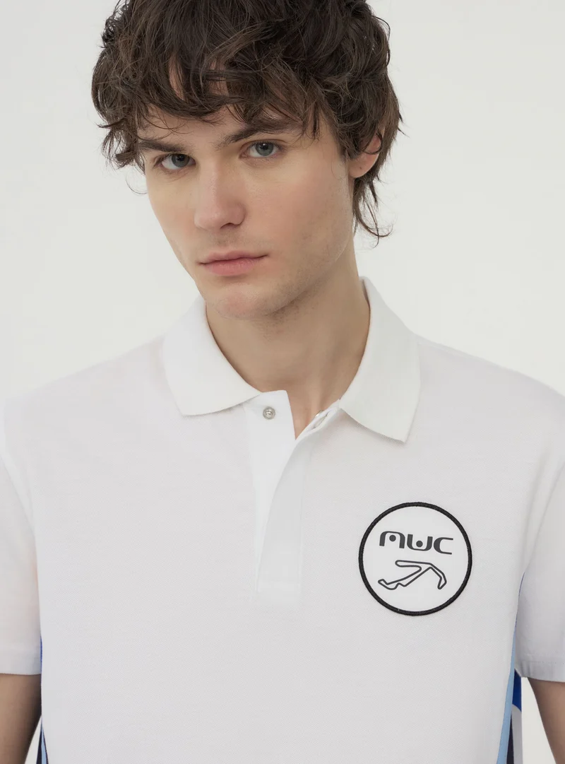 Polo con strip MWC