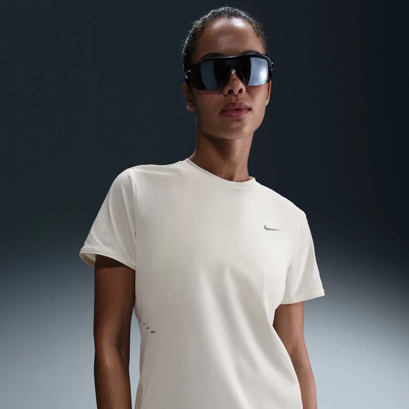 Nike Top da running a manica corta Dri